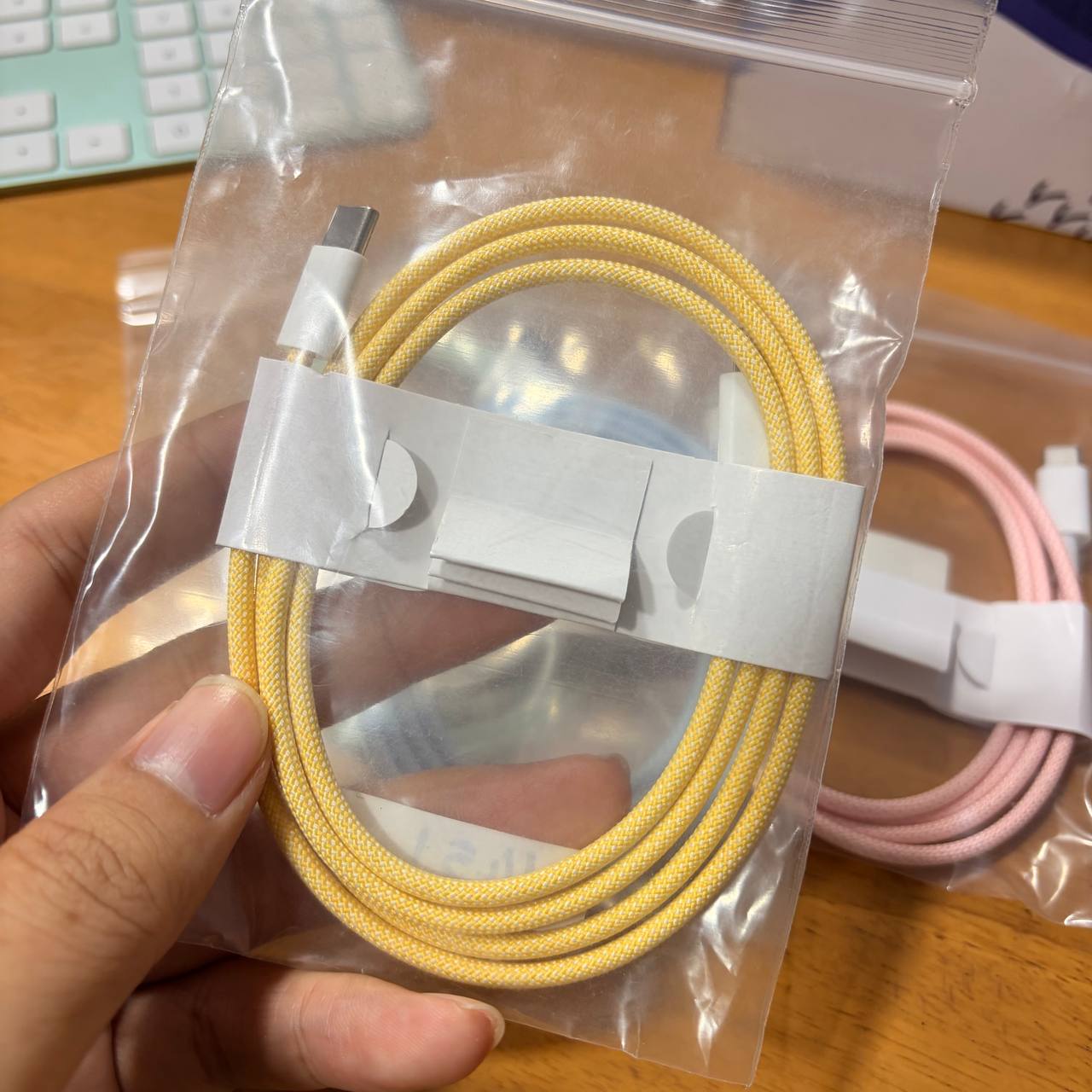 Braided Color Charging Cable (Lightning)